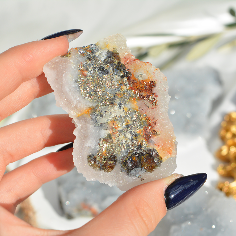 Modri kalcedon druzy