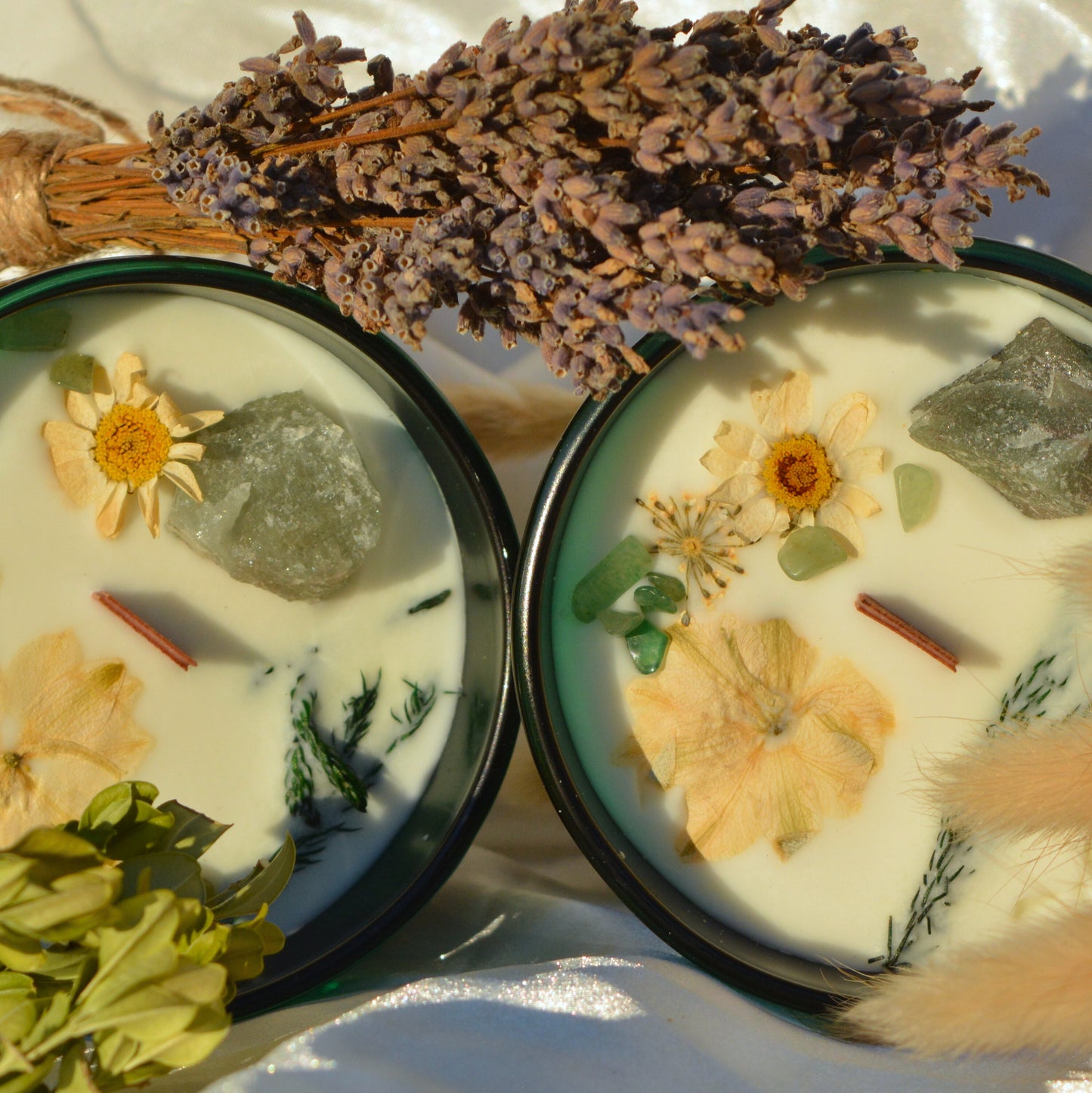 The Magician - sveča s kristali