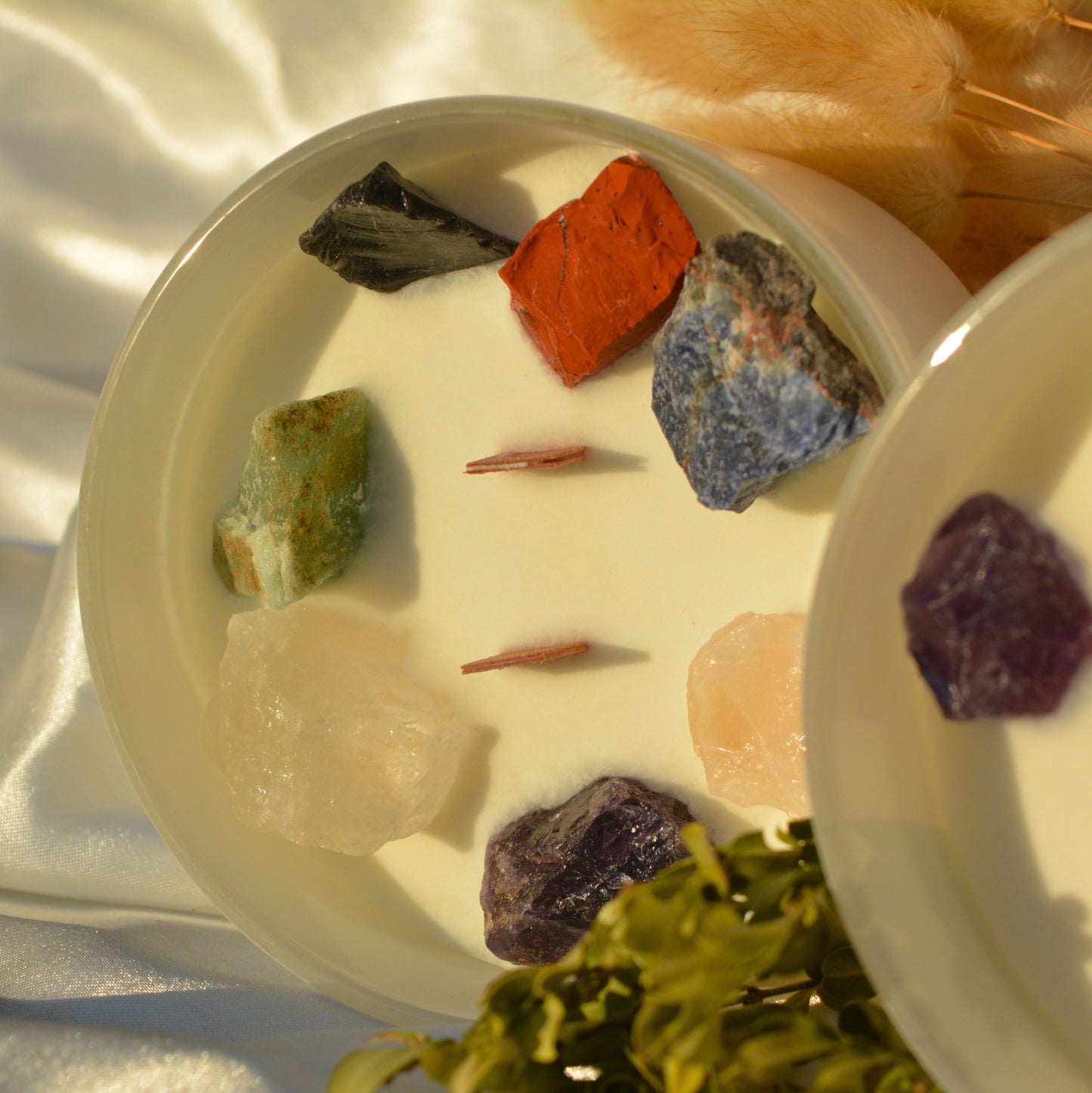 Moje čakre - sveča s kristali