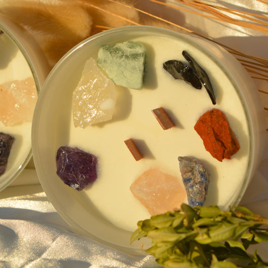 Moje čakre - sveča s kristali