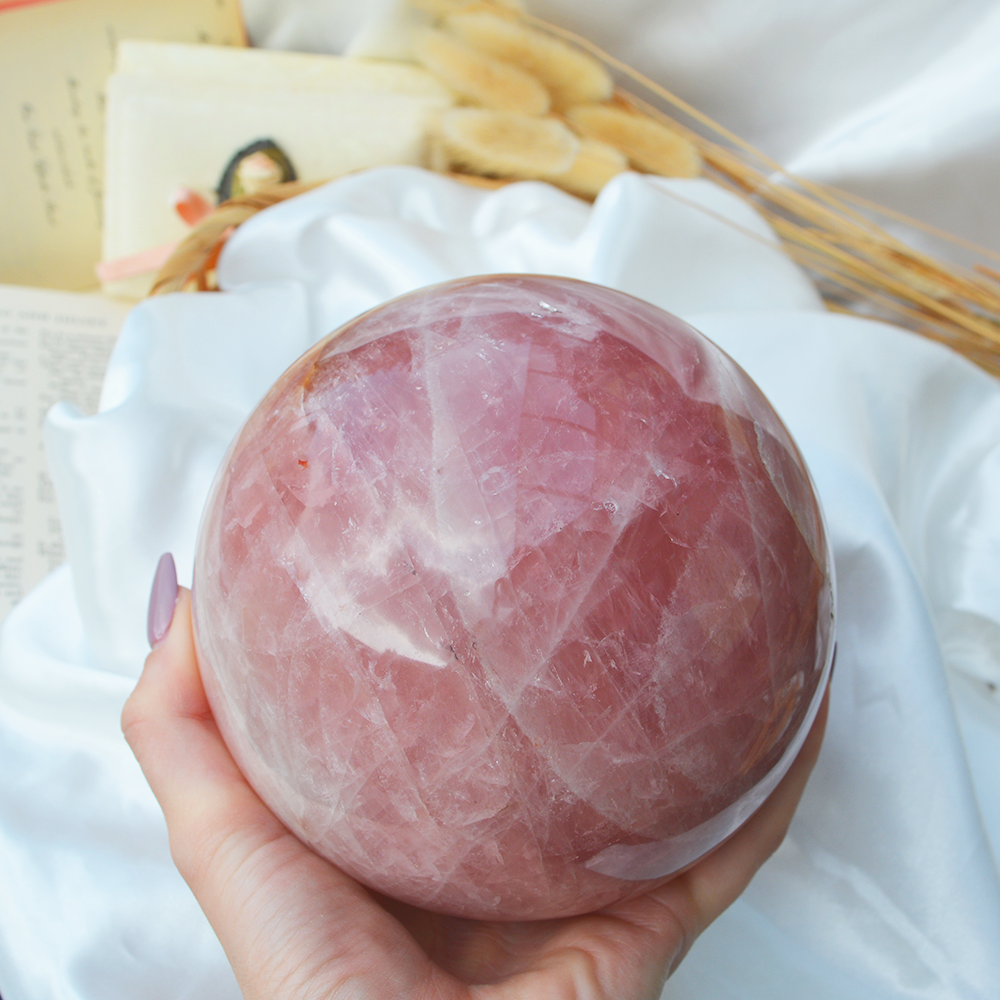 Rose quartz krogla 3,2 kg