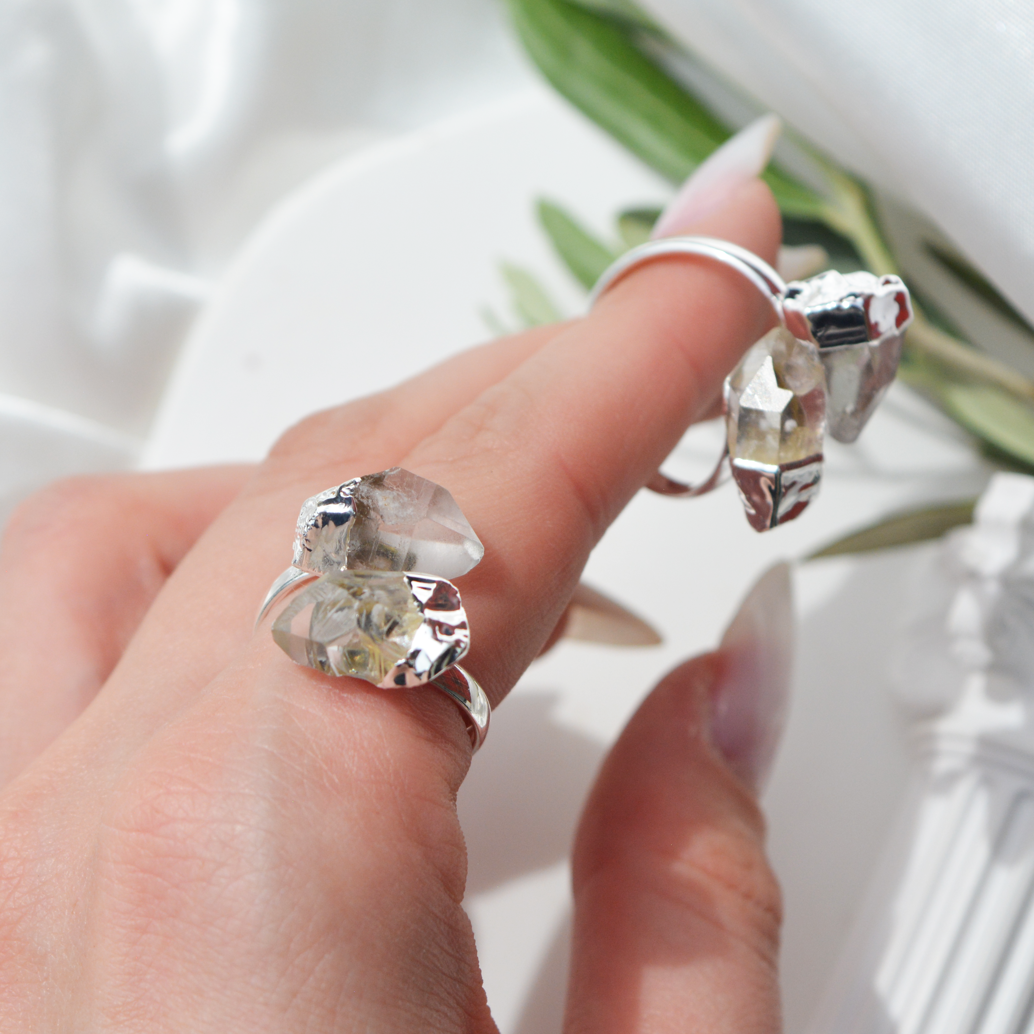Surovi quartz prstan